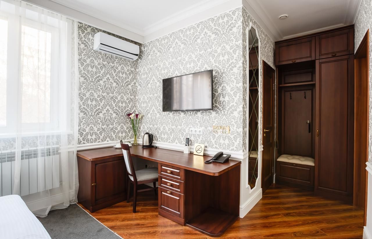 Отель Brown Hotel Нур-Султан